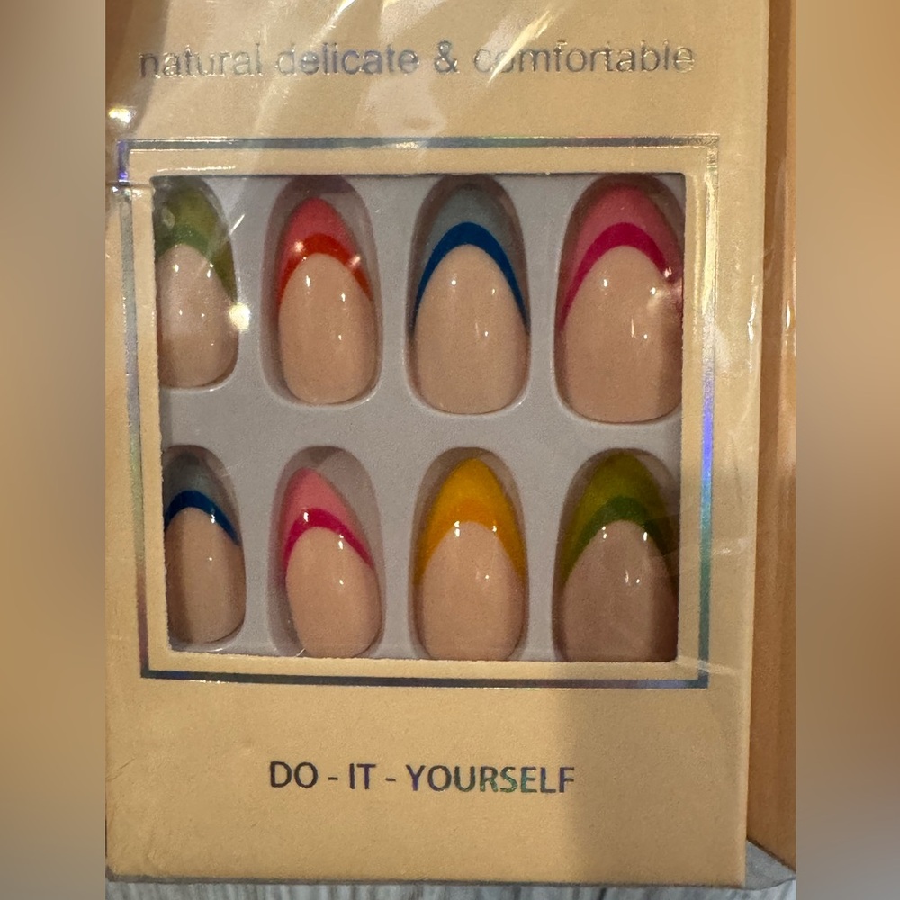 TC-Beauty Nail Set Trio 24 Nails in each set. - Picture 4 of 6